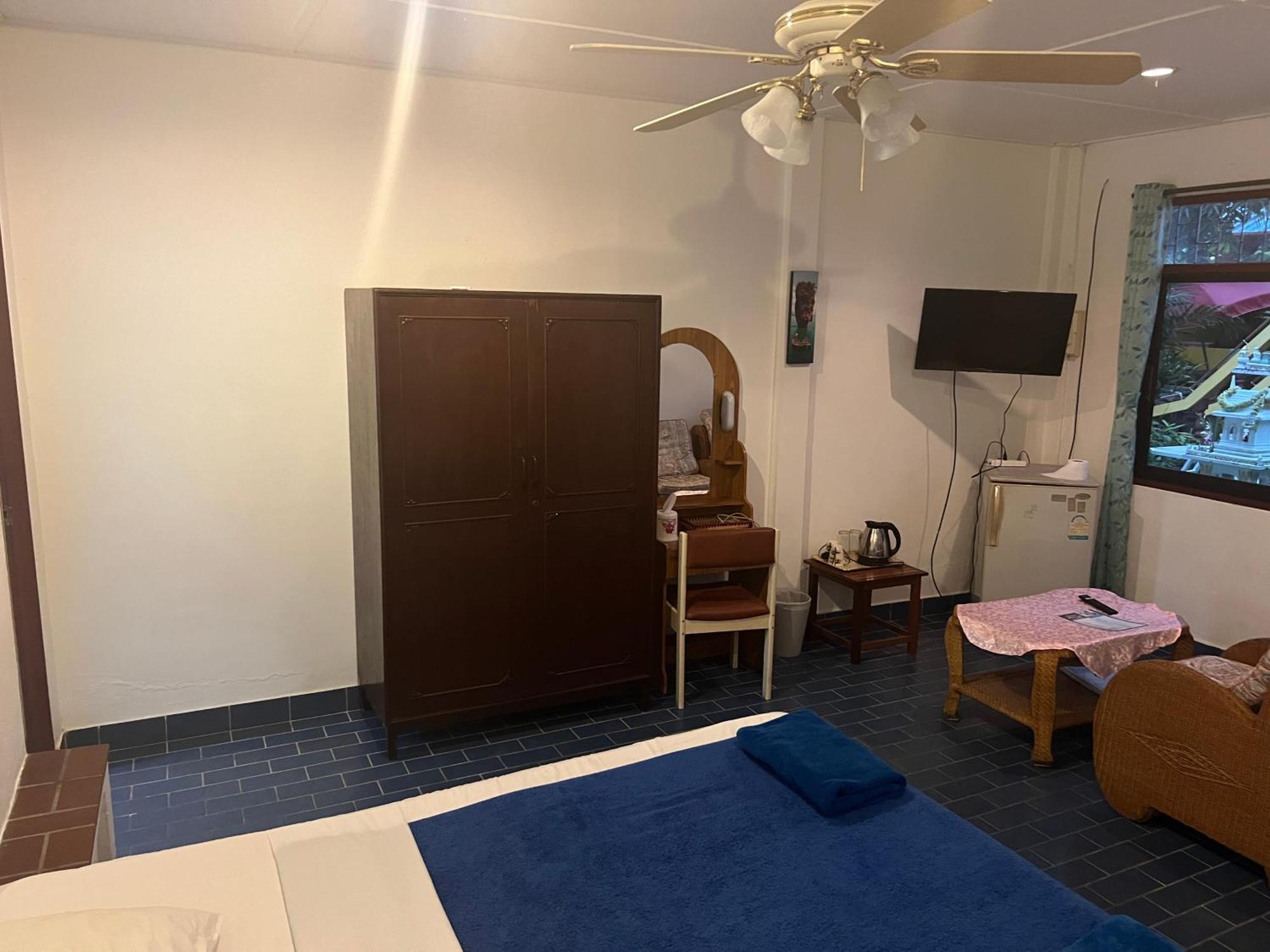 Baan Orchid Guesthouse Patong Exterior photo